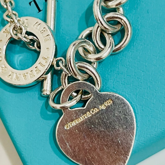 Tiffany & CO. Heart Tag Toggle Bracelet NWT & proof of purchase - Picture 10 of 11